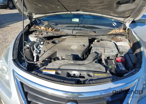 2013 Nissan Altima 2.5 S из США, поврежденный, VIN 1N4AL3AP4DC921883